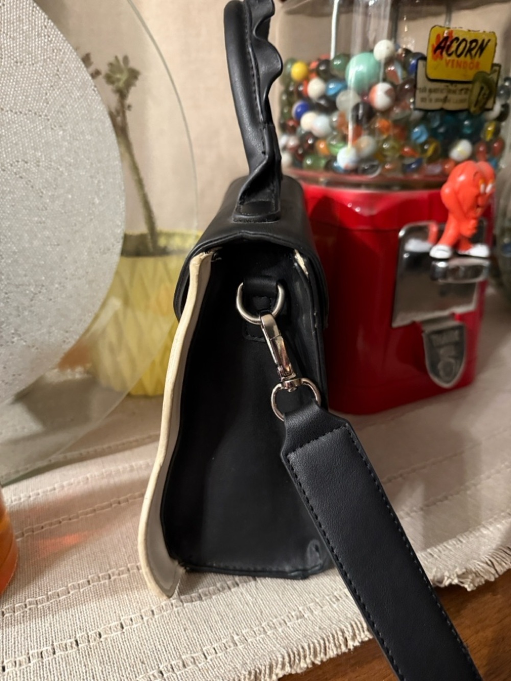 Danielle Nicole x Disney Cruella "Evil by Design" Satchel - Picture 8 of 9